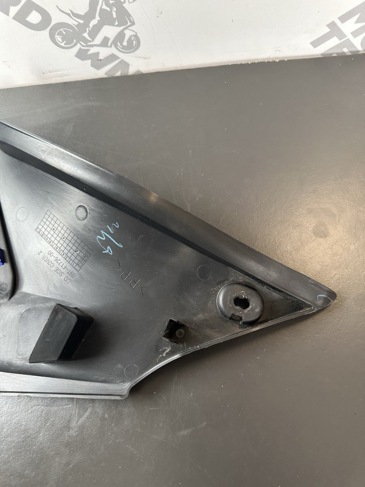 YAMAHA MT-03 Right Fairing Right Side Panel RT Fairing B9T-F171X-00 OEM 2020-