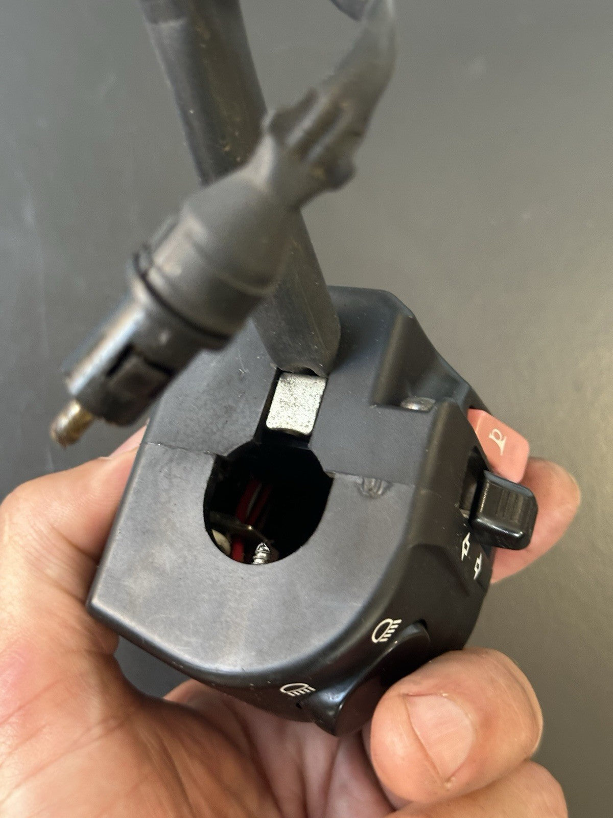 TRIUMPH STREET TRIPLE 675 675R Left Hand Switch Gear Left Switch OEM 2007-2011