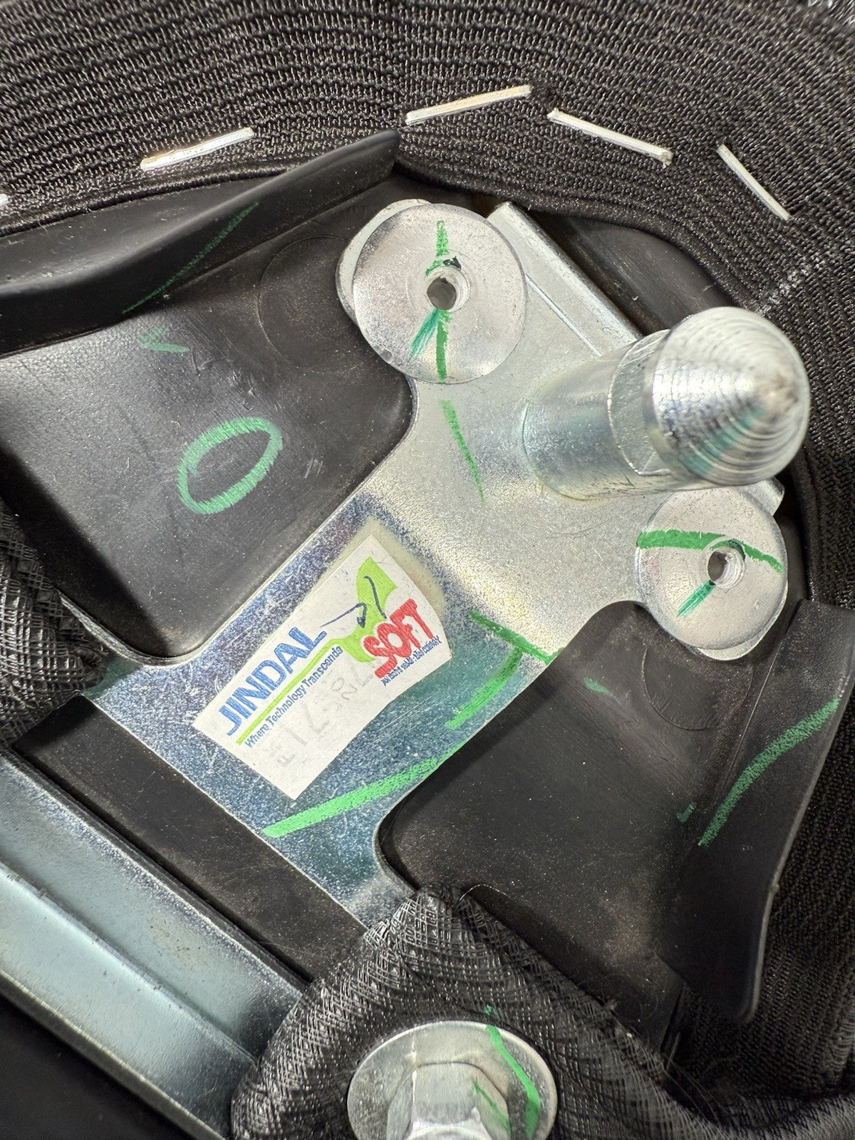 b1839cd0-49f5-4d0f-873f-b2fb68cc00be