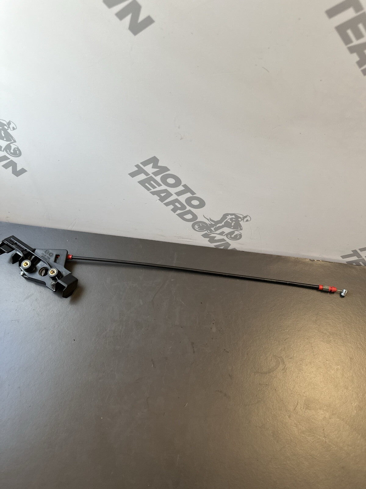 Triumph Street Triple 765S 765RS ABS 2017 - 2019 Seat Lock Latch Release Cable