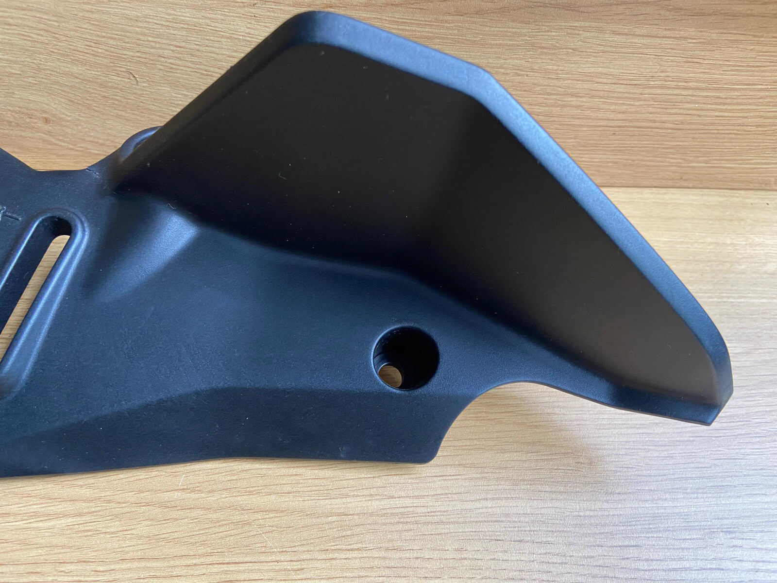 Ducati SuperSport RIGHT FRAME SIDE COVER COWL PANEL TRIM 48212331A Right Infil