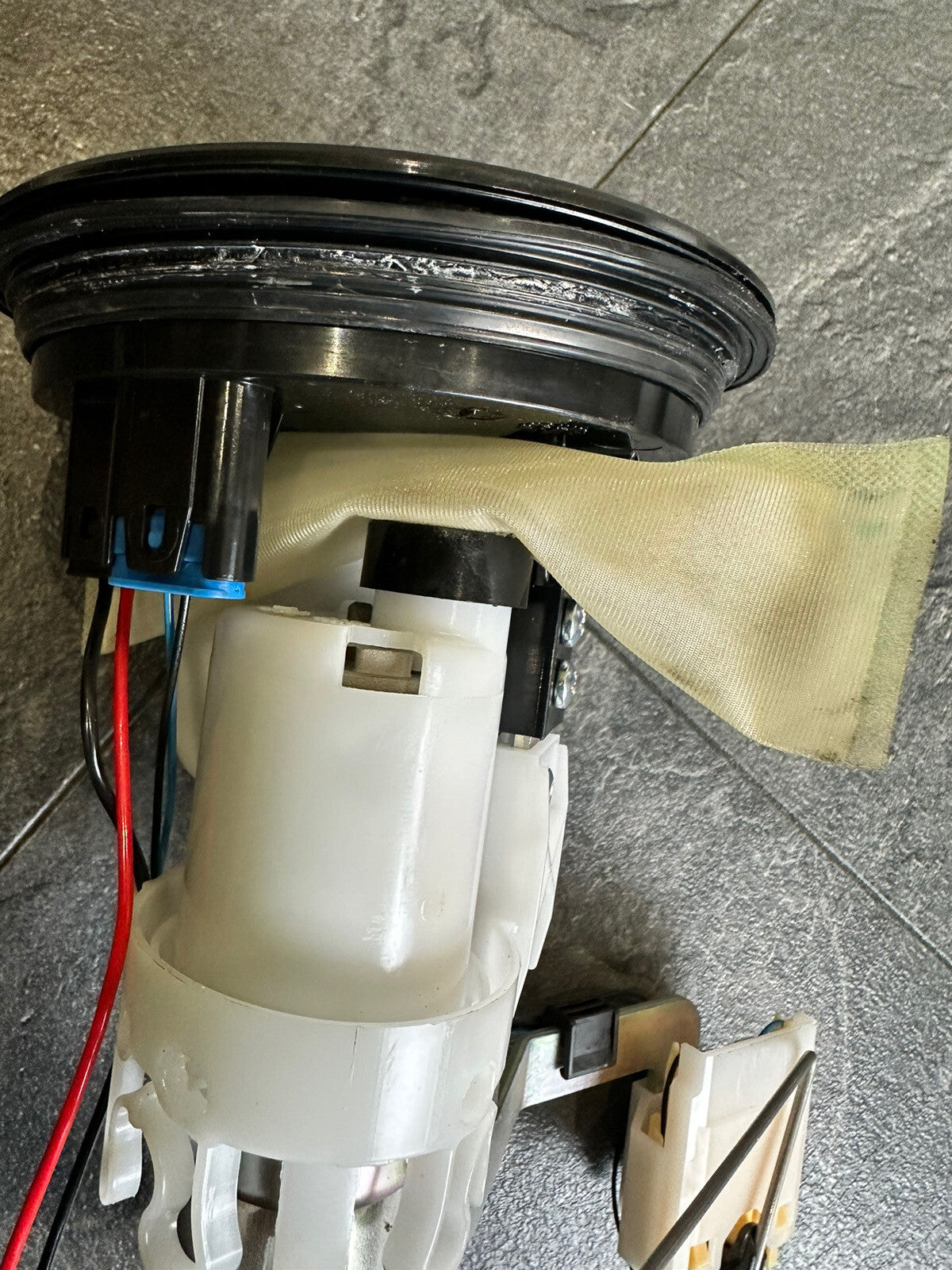 BMW S1000RR 2023 Fuel Pump Petrol Pump Sender 2019-2022 J43386 OEM *UK ONLY*