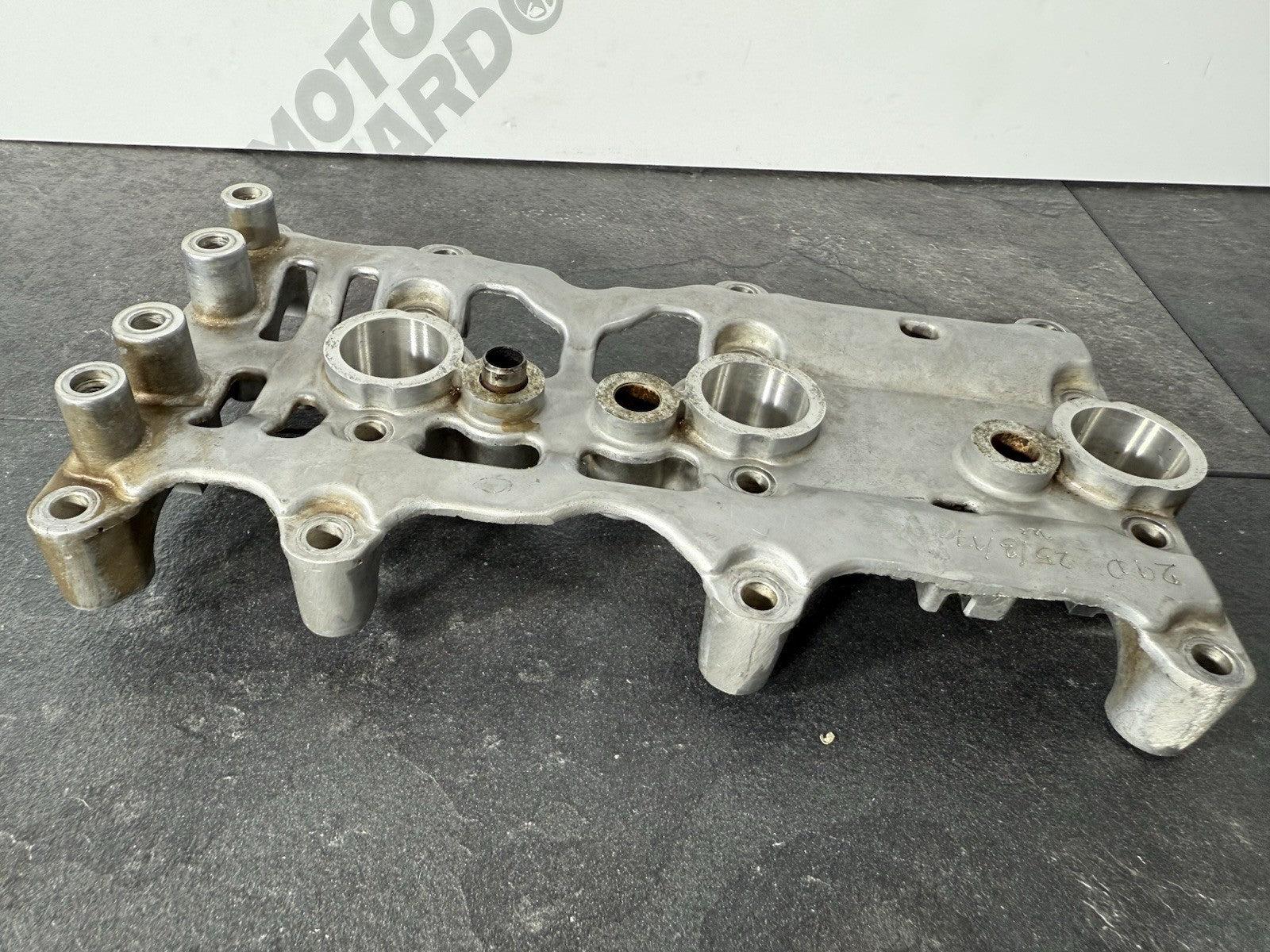 Triumph Street Triple 765 R 2017 Camshaft Guide Clamp 18498 Miles 2018-2021 RS