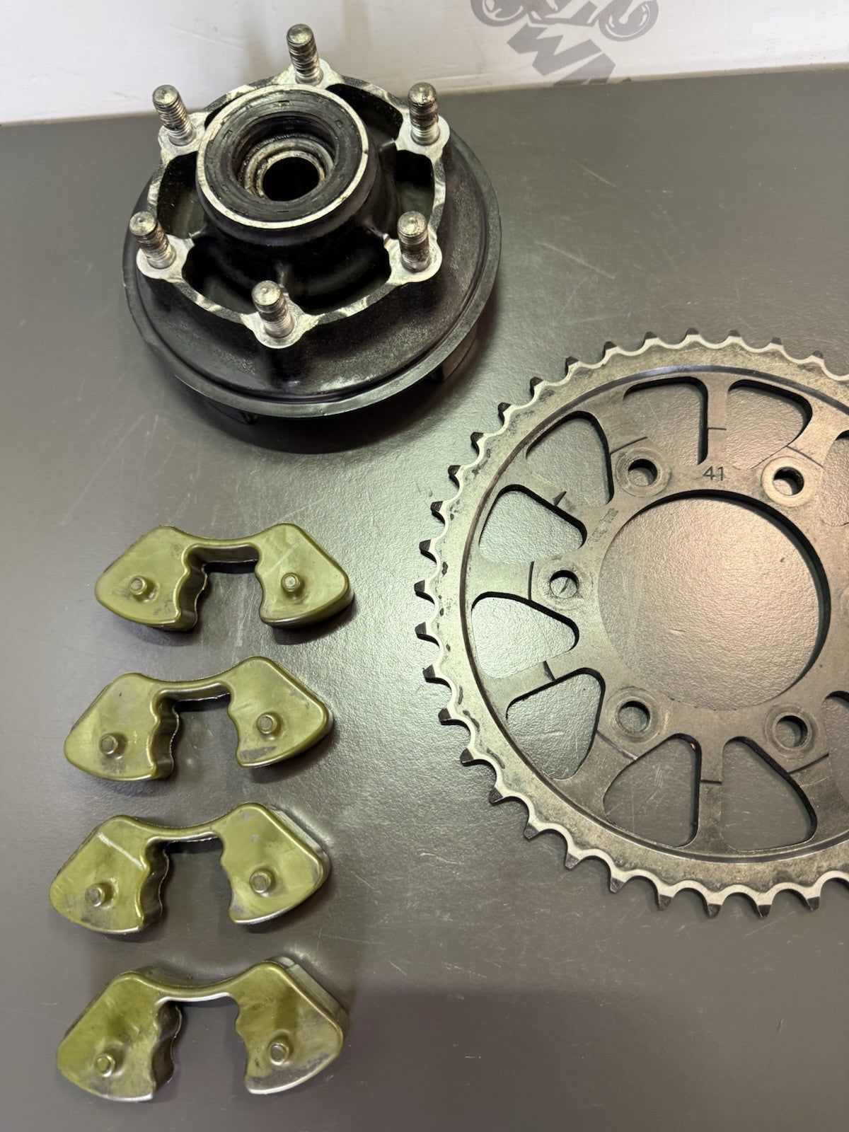 90d2f094-658a-4f67-a623-135d58c25e37