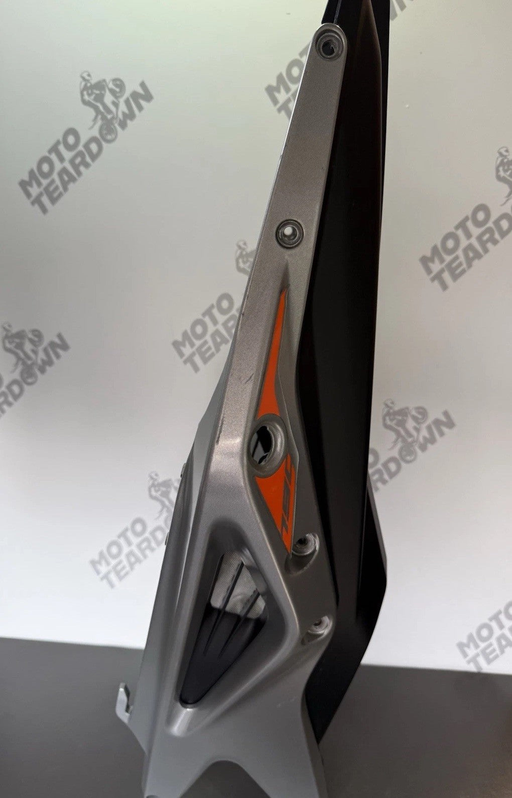 51929673-f6d4-46d9-8ff5-df3030b9712e