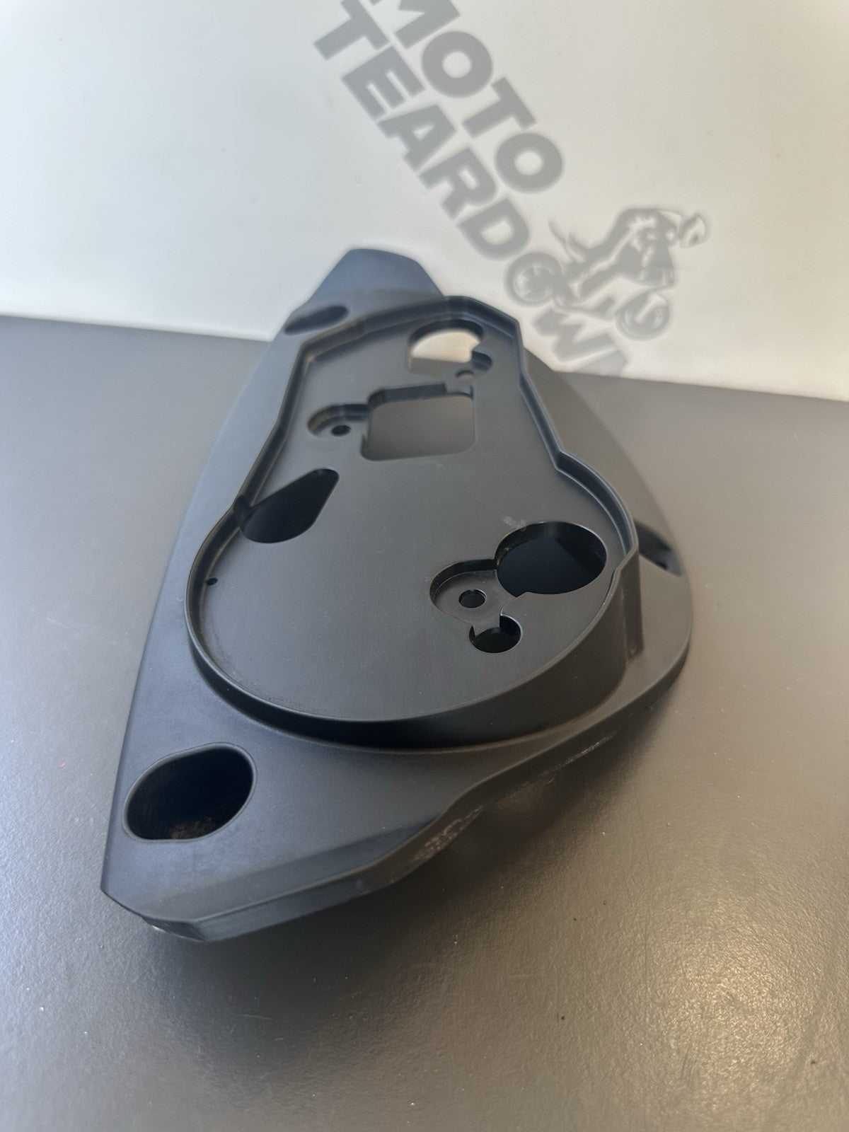 Triumph Street Triple 675 Clock Speedo DASHBOARD MOUNT T2307582 2007-11 OEM 675R