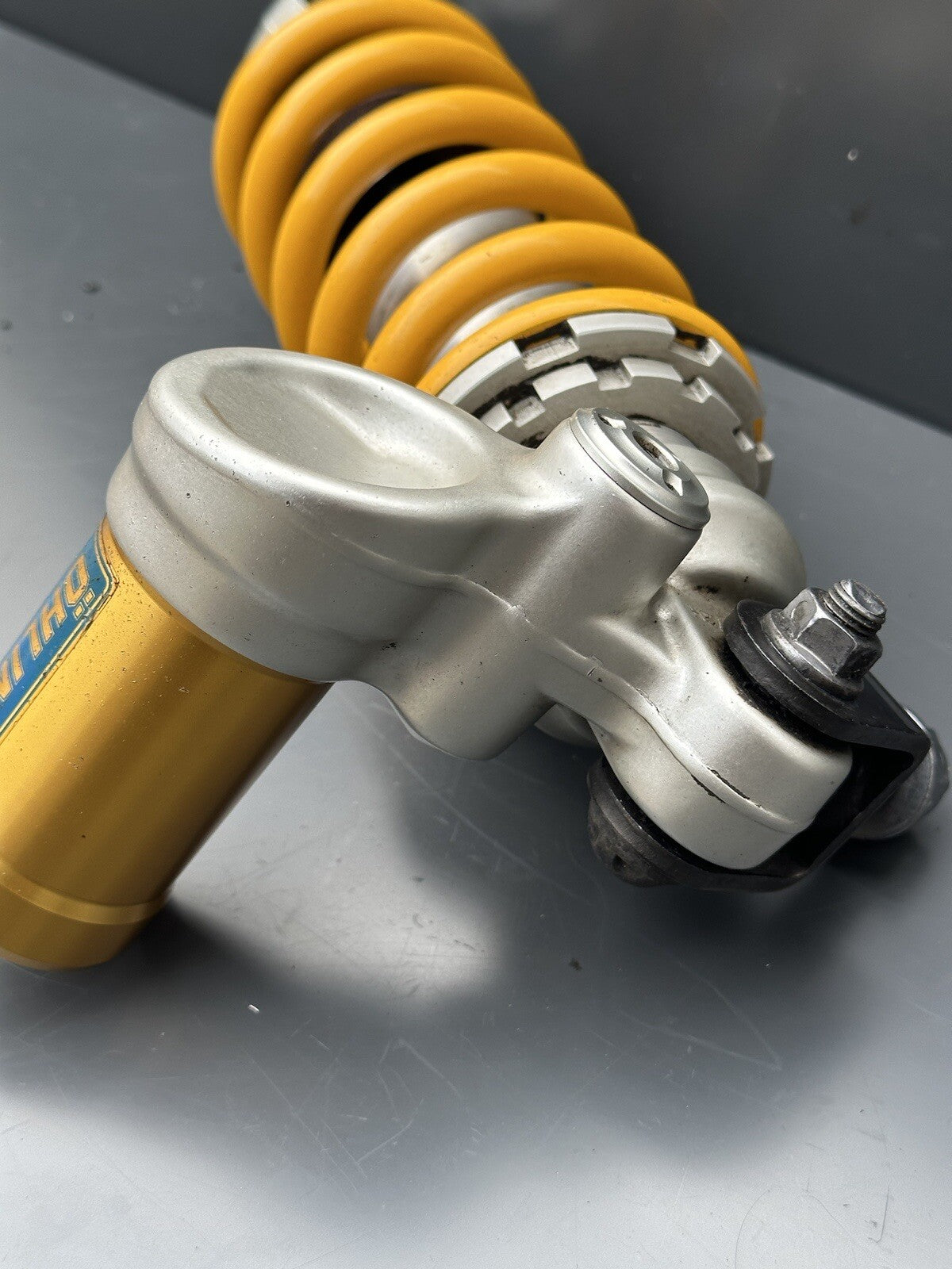 TRIUMPH STREET TRIPLE 765 RS OHLINS REAR SHOCK 2017 *UK ONLY* Ohlins Rear Shock