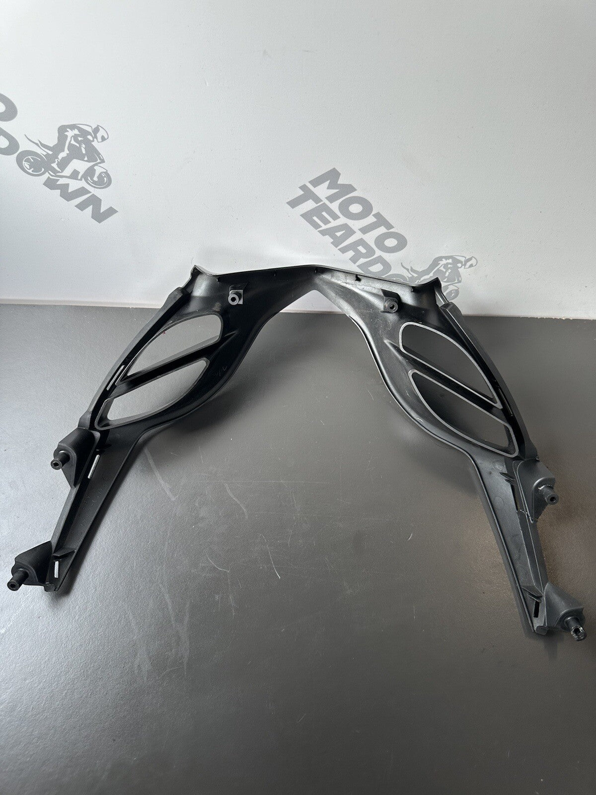 Upper Front Fairing Cowl Nose For Suzuki GSXR 1000 2009-2016 94671-47HO CRACKED