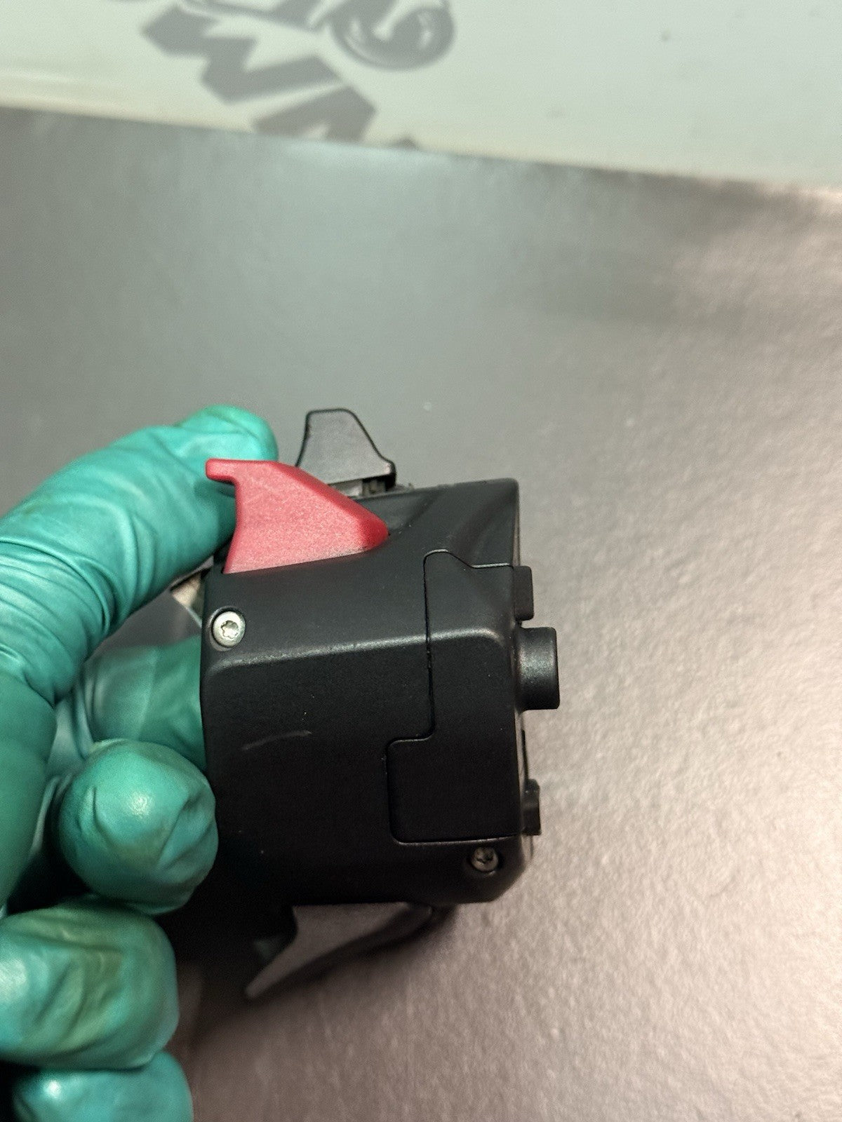 1e96591f-2e47-448d-b45d-314dcd762898