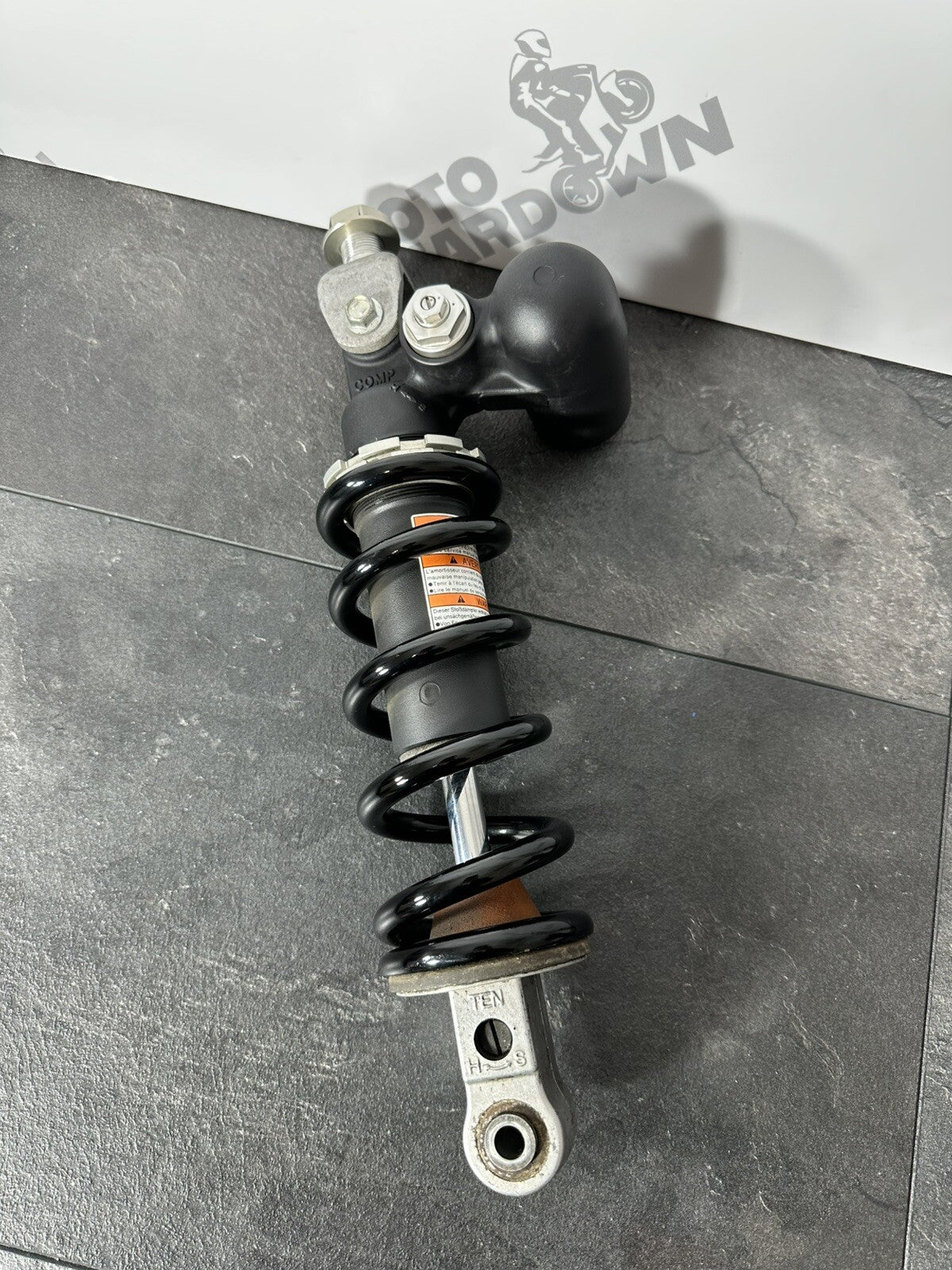 Suzuki GSXR 1000 2014 SHOWA Rear Shock Absorber 22774 Miles 2009-2016 OEM