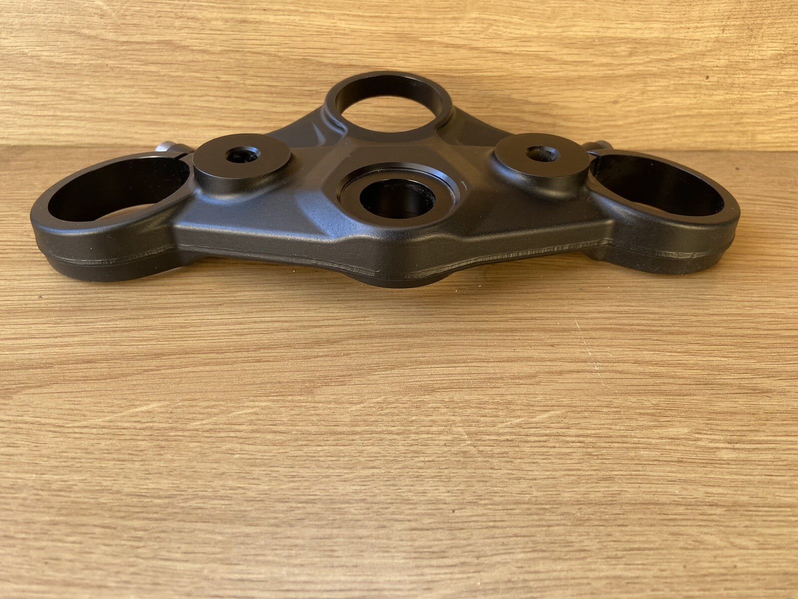 Triumph 765RS 765 Street triple Genuine top yoke, triple clamp 2041726 OEM
