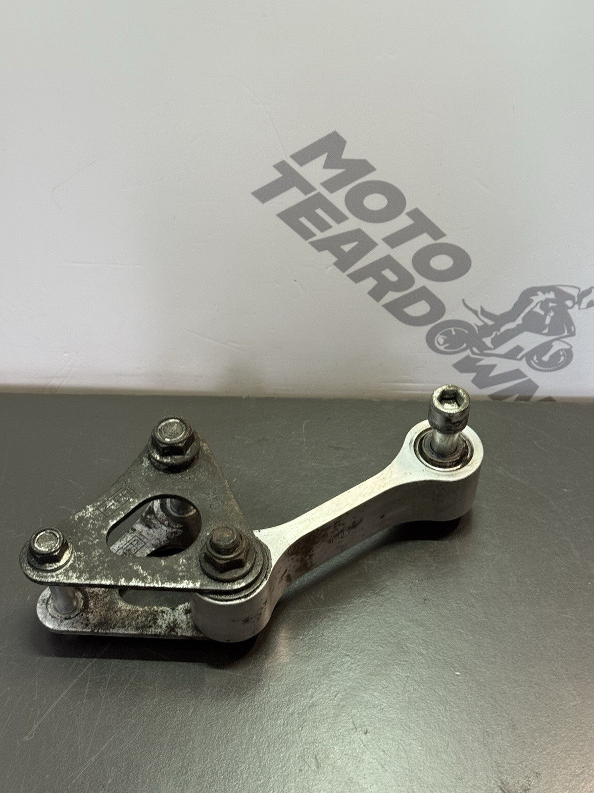 7e6baa0a-b0ca-47b7-a2e8-269a720ea85c