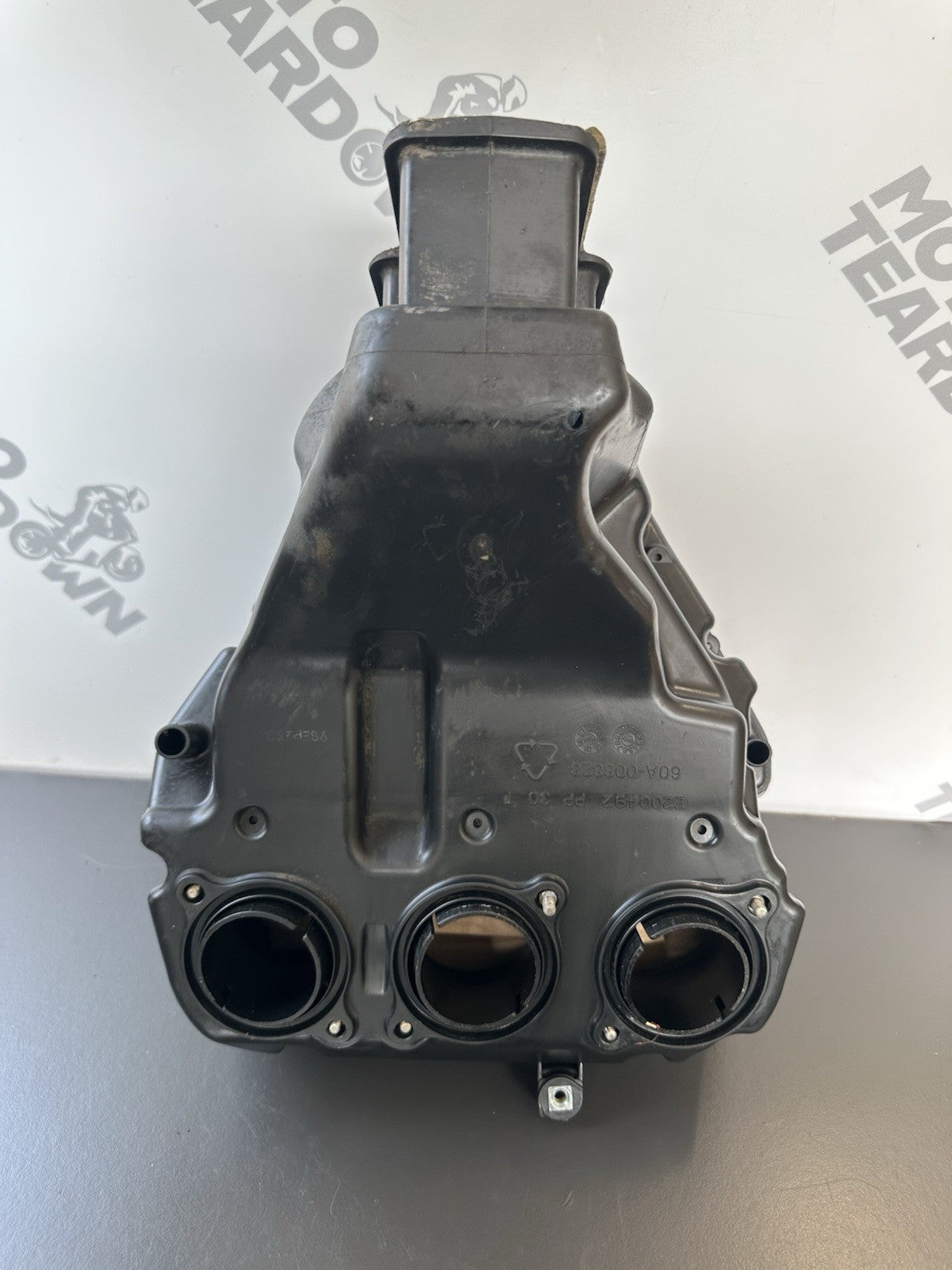 Triumph STREET TRIPLE 675 Airbox 2007-2011 Triumph Street Triple 675 Air Box OEM