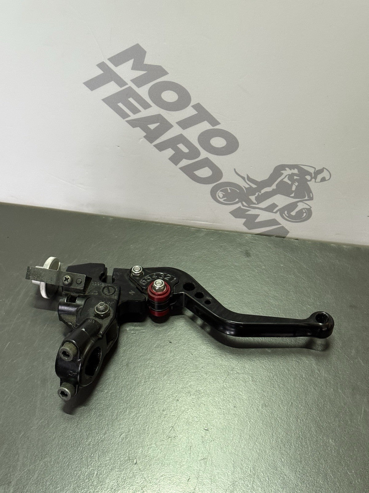 dfdd3202-dd5d-4275-9fd6-a50640a4f999