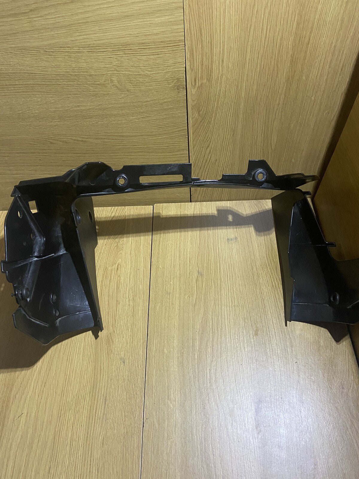 Aprilia Tuono V4 1100 Radiator Fairing Cowl Frame 2017 RSV4 Radiator Fairing