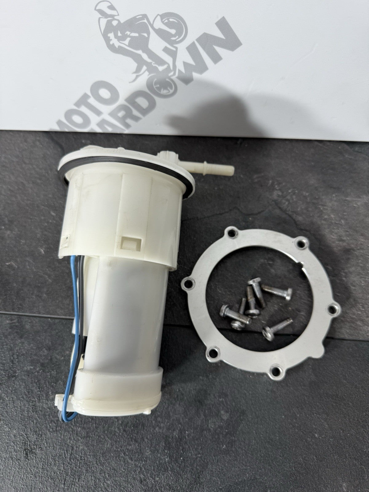 33c8205e-69d1-4f7b-b369-a522ac9fe4f2