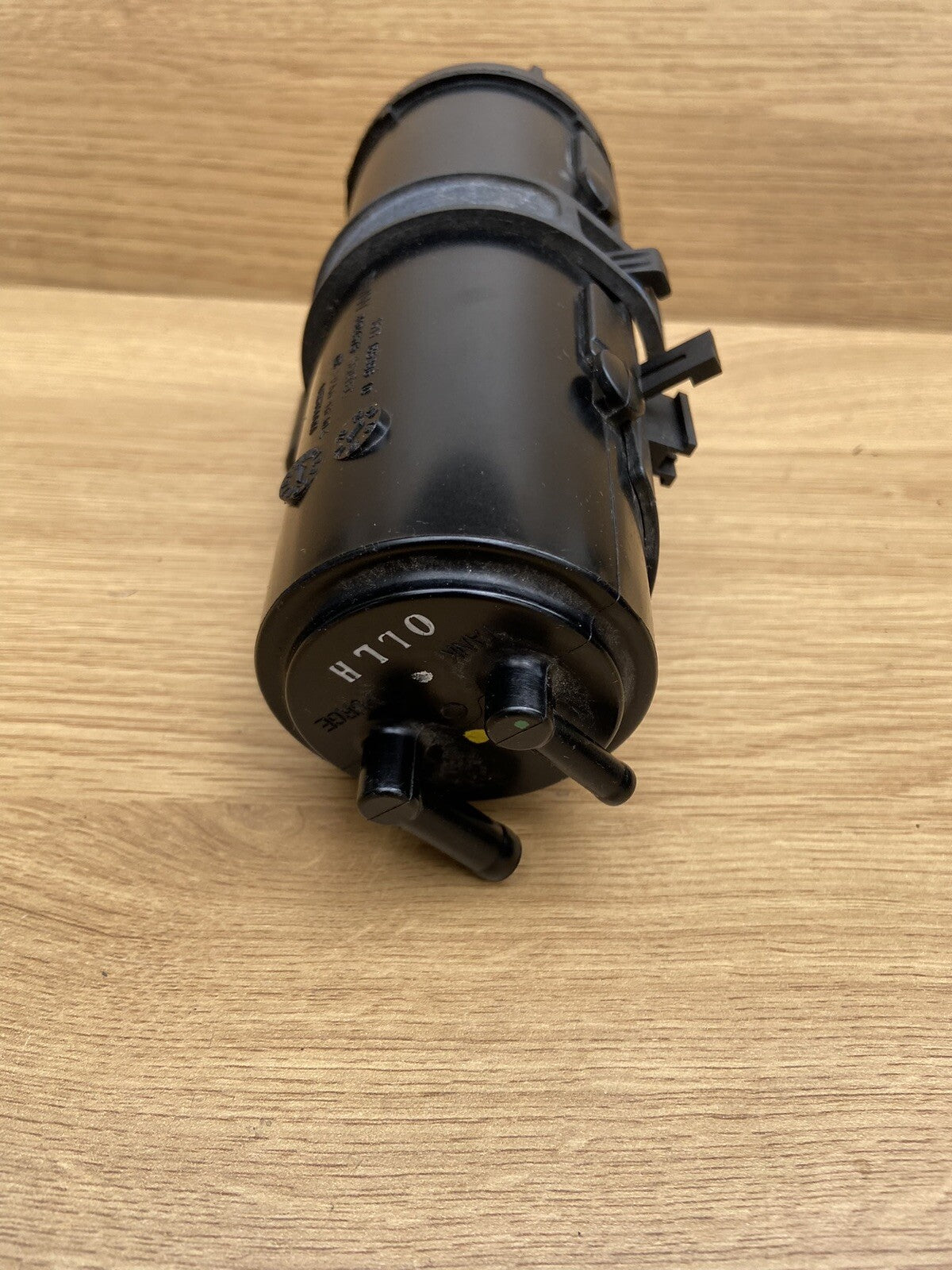 BMW S1000R Sport 2021 Emission vacuum pump S1000R Evap Pump OEM 7953 Miles