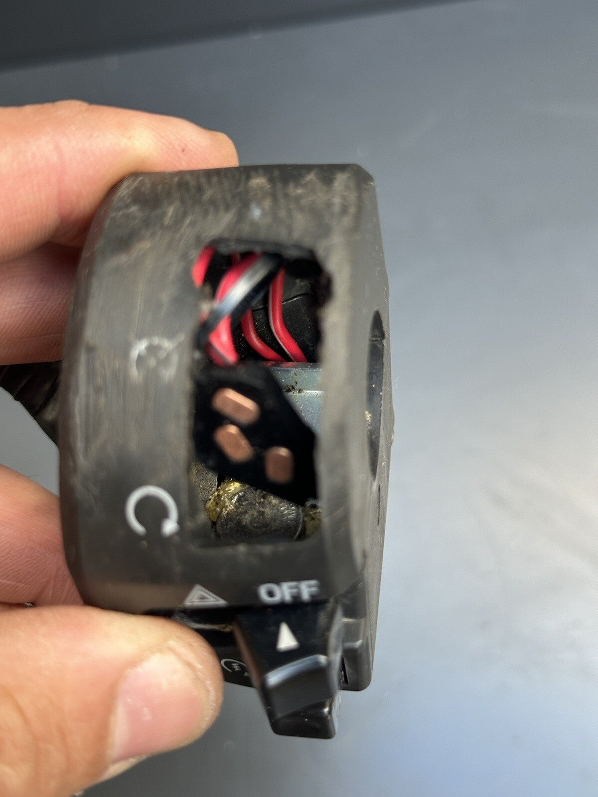 Yamaha YZF R7 690 right handlebar switchgear Right Switch SPARES REPAIR2022-2023