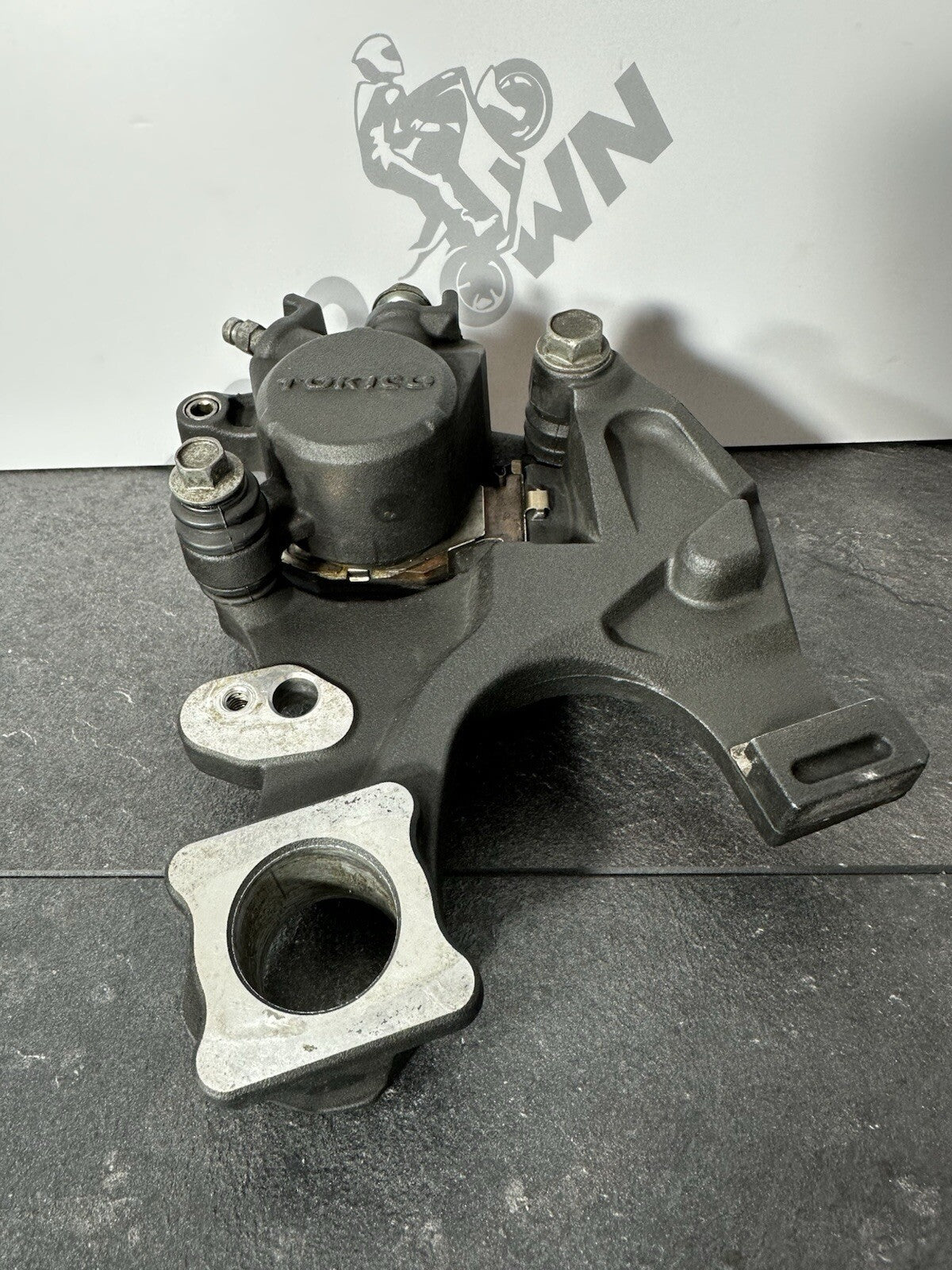 Suzuki GSXR 1300 2016 HAYABUSA NISSIN Rear Brake Caliper 18408 Miles OEM