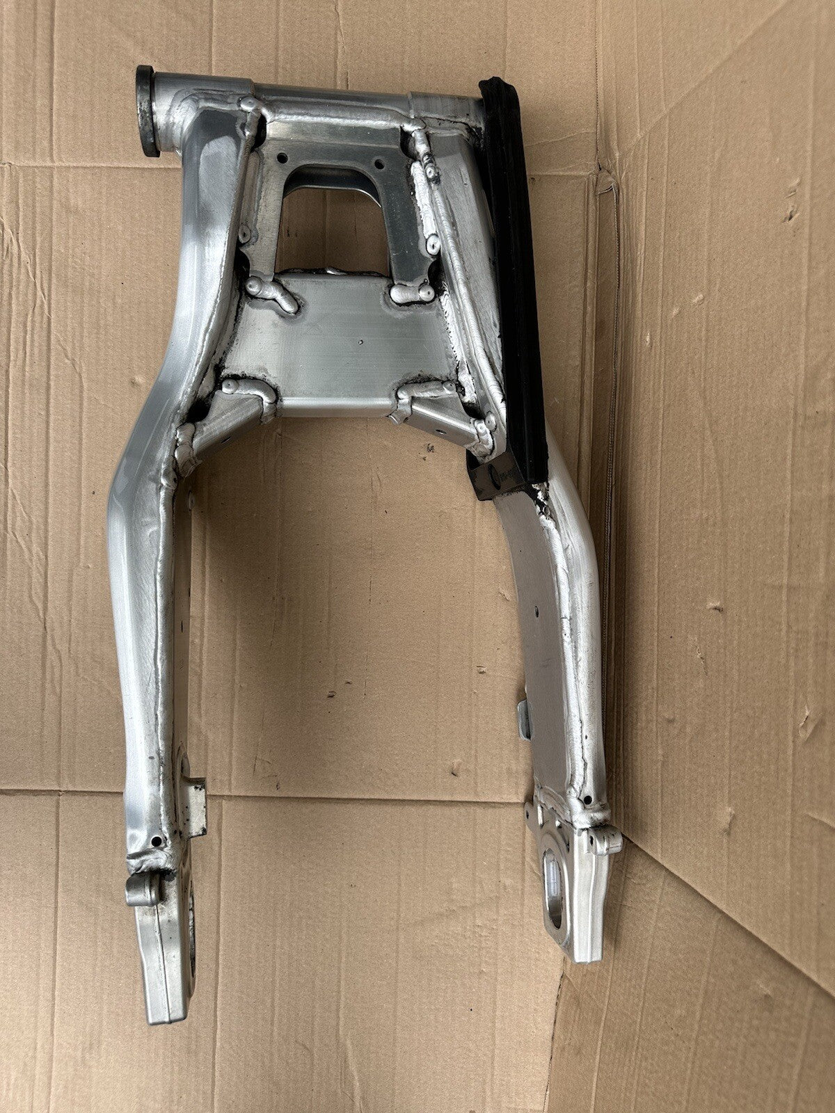 Yamaha MT-09 SP 2022 swing arm swinging arm MT09 SP Swing Arm MT09SP Swingarm