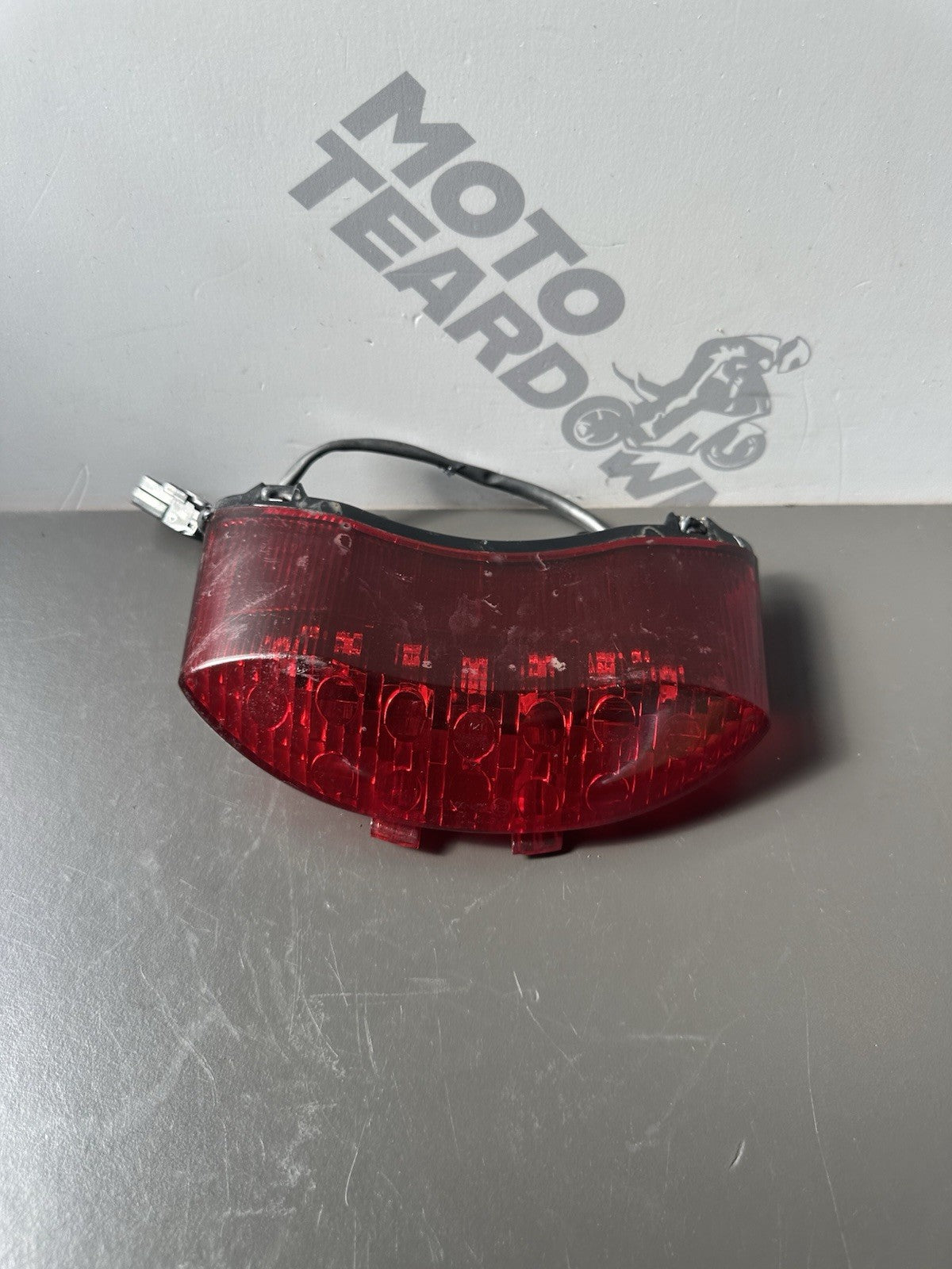 TRIUMPH STREET TRIPLE 675 675R BRAKE TAIL LIGHT - REAR LIGHT BRAKE LIGHT 2007-11