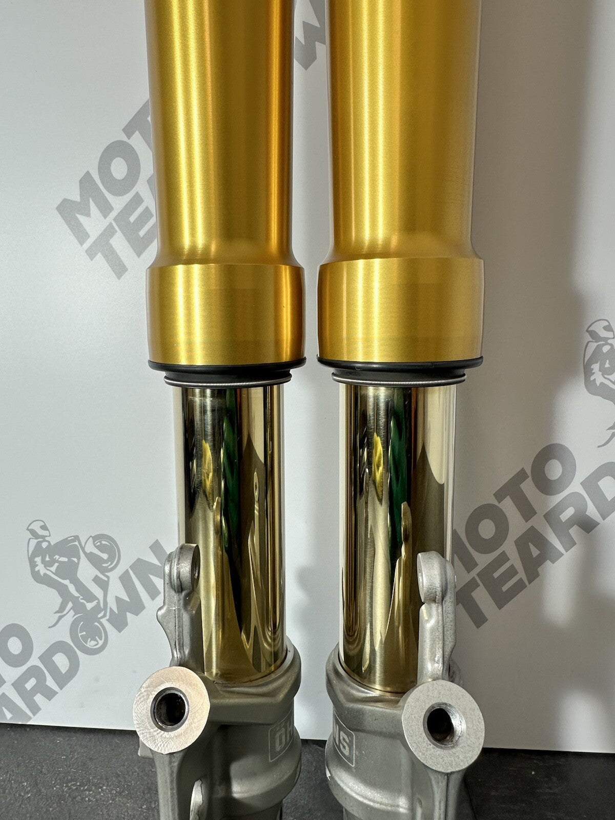Aprilia Tuono V4 1100 Ohlins Front Forks Suspension 9105 Miles Ohlins Forks OEM
