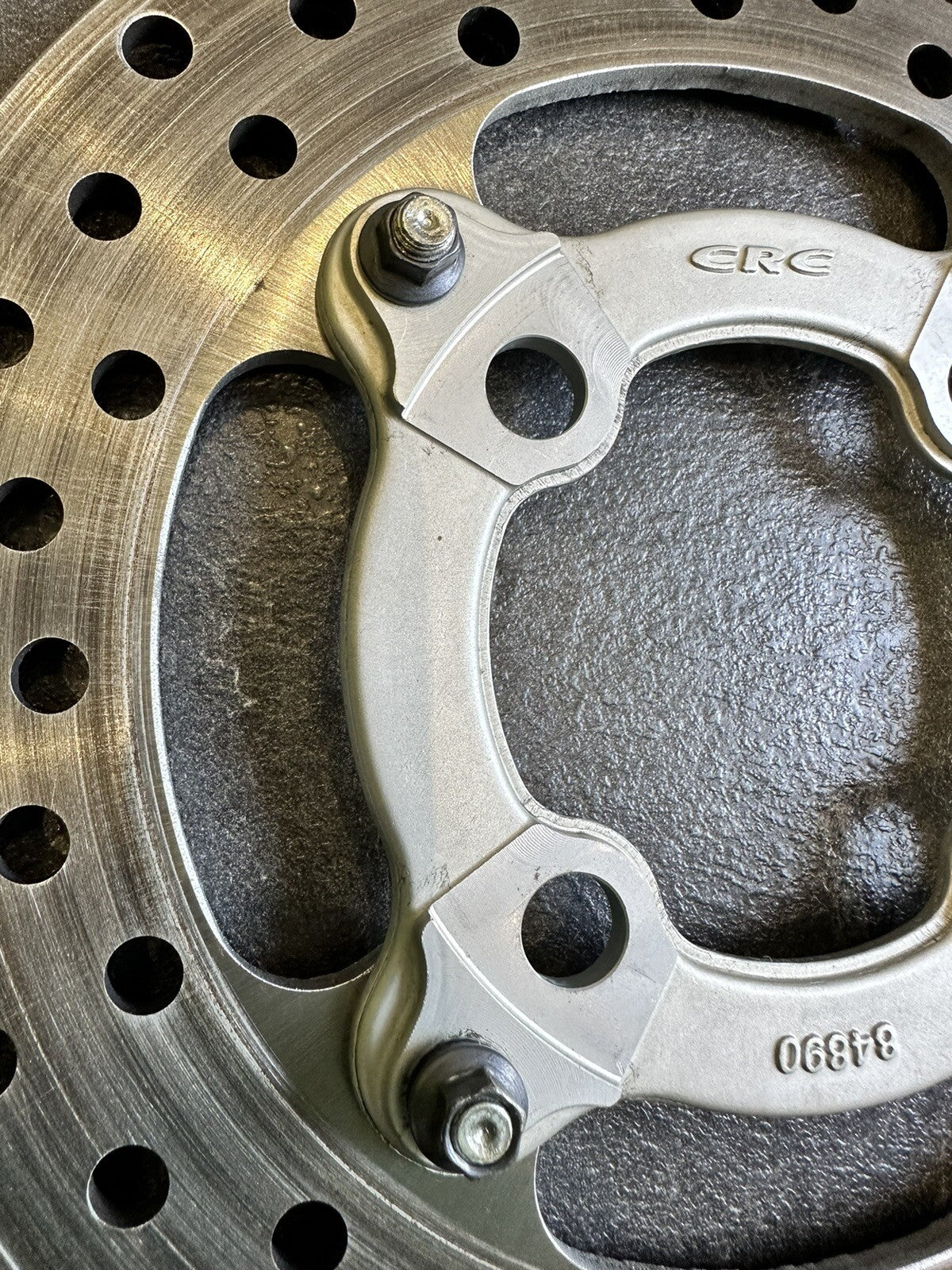 MV AGUSTA Dragster 800 RR LH44 2017 Rear Brake Disc Rotor Carrier Only 274 Miles