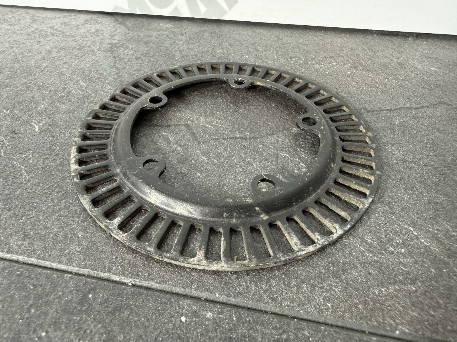 a584bee7-83f1-4835-9aa5-1661a25102e3