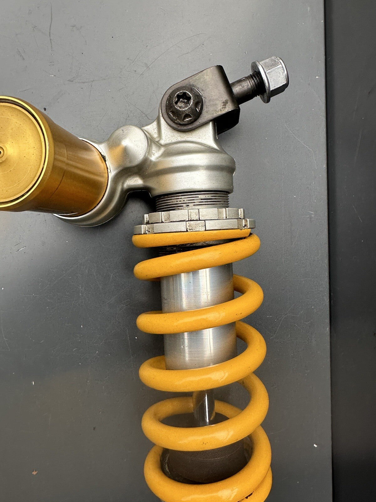 TRIUMPH STREET TRIPLE 765 RS OHLINS REAR SHOCK 2017 *UK ONLY* Ohlins Rear Shock