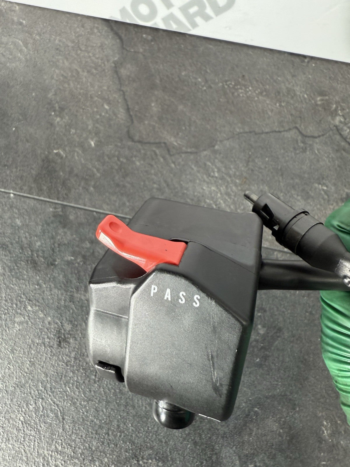 3f07a456-292c-44dc-b854-7daca0e74203