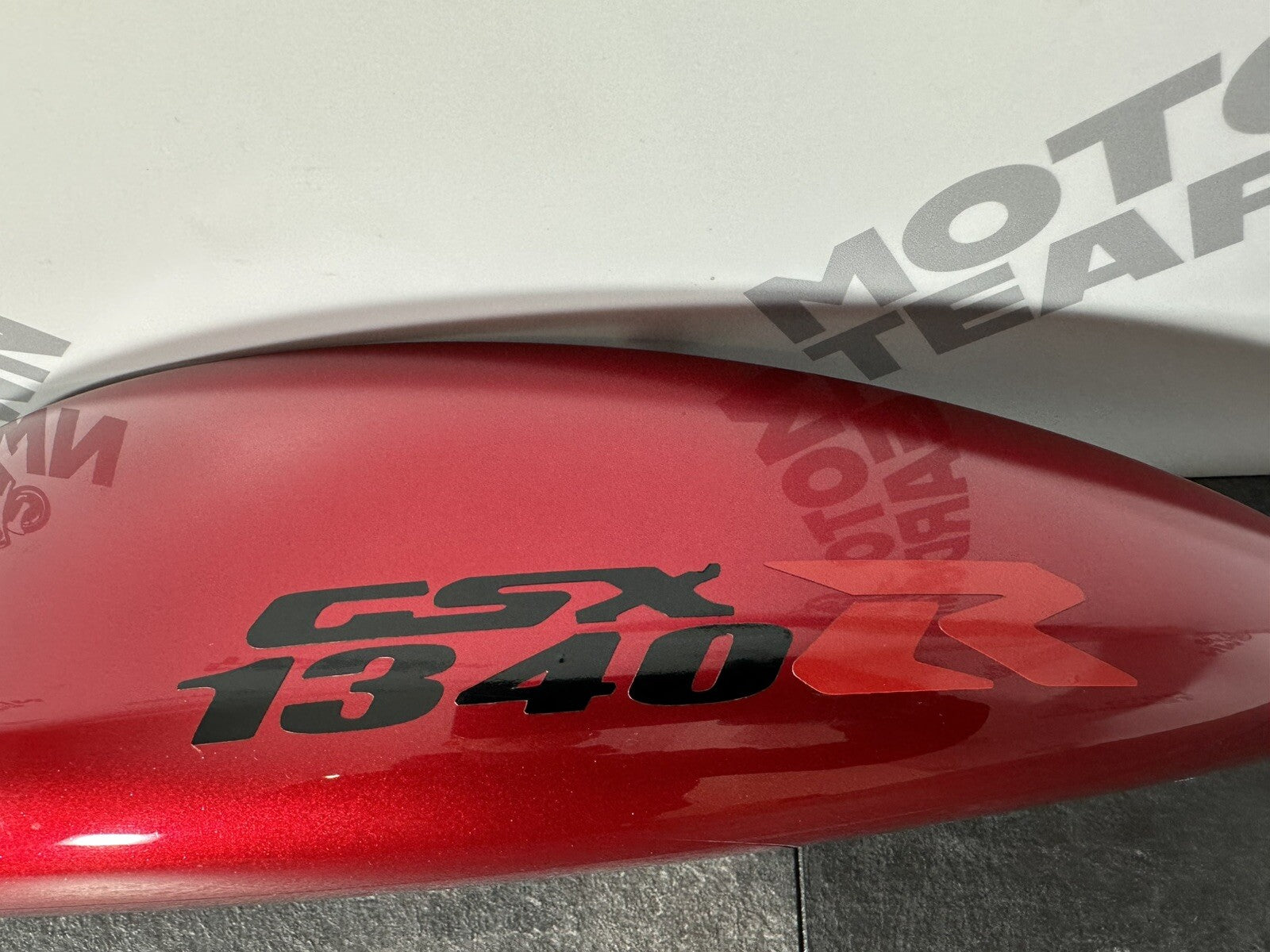 Suzuki GSXR 1300 2016 HAYABUSA Rear Right Frame Cover Side Cowl 18408 Miles OEM