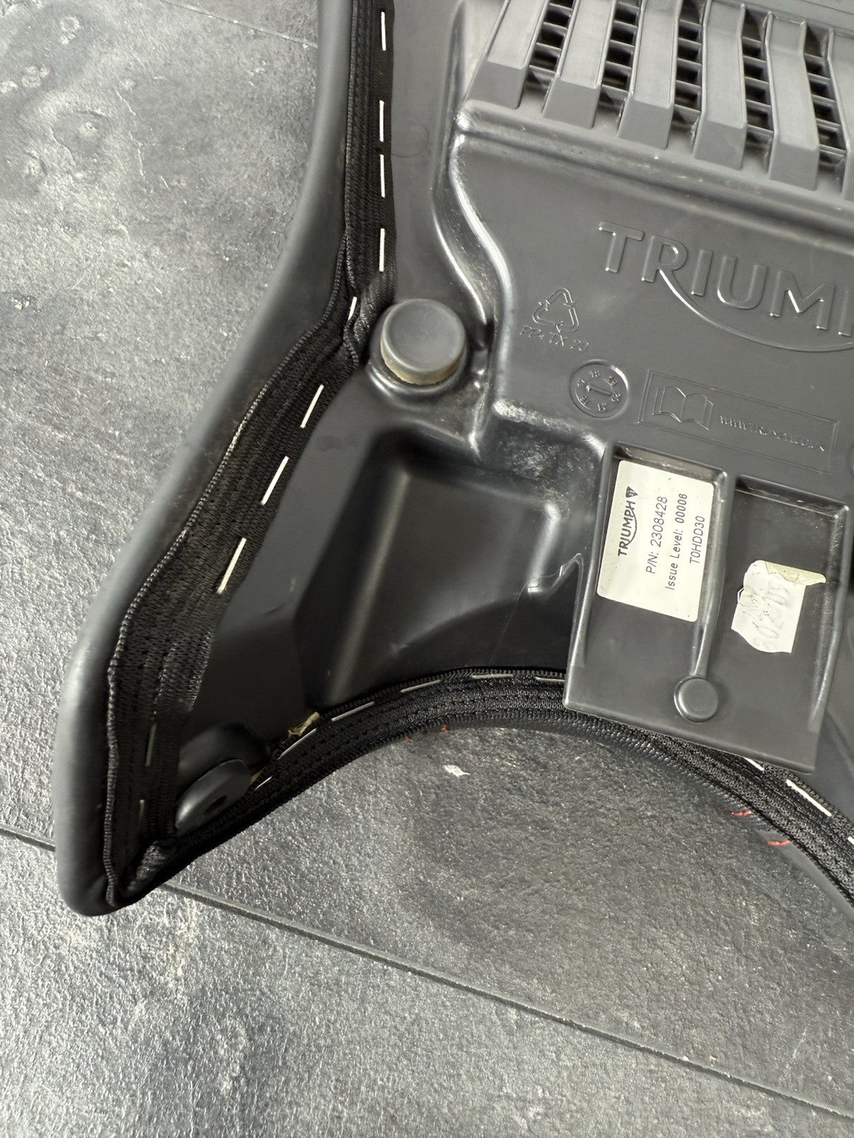 4bf688ba-cd49-4001-9c75-4e76e5f7d513