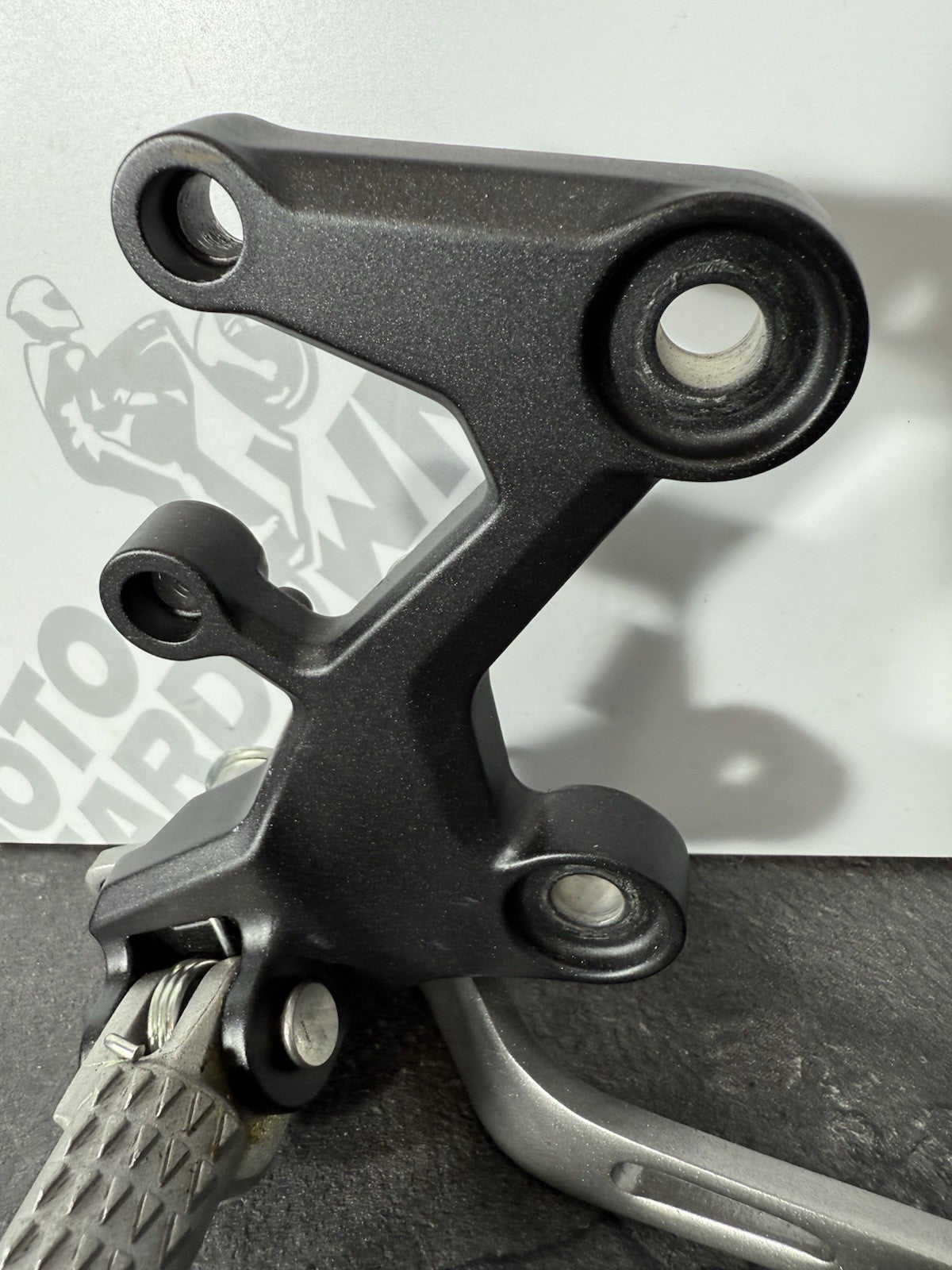 e91ba049-0618-40b5-a065-9517e2aa1151