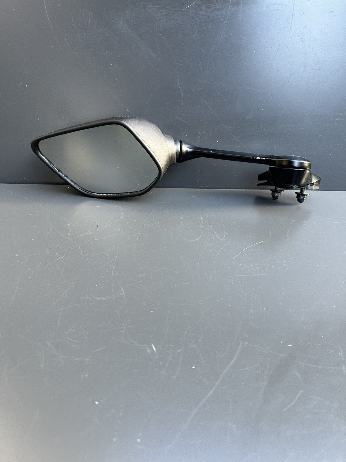 Yamaha YZF R7 2022-2023 9,398 miles Left mirror LT Mirror R7 Left Mirror OEM