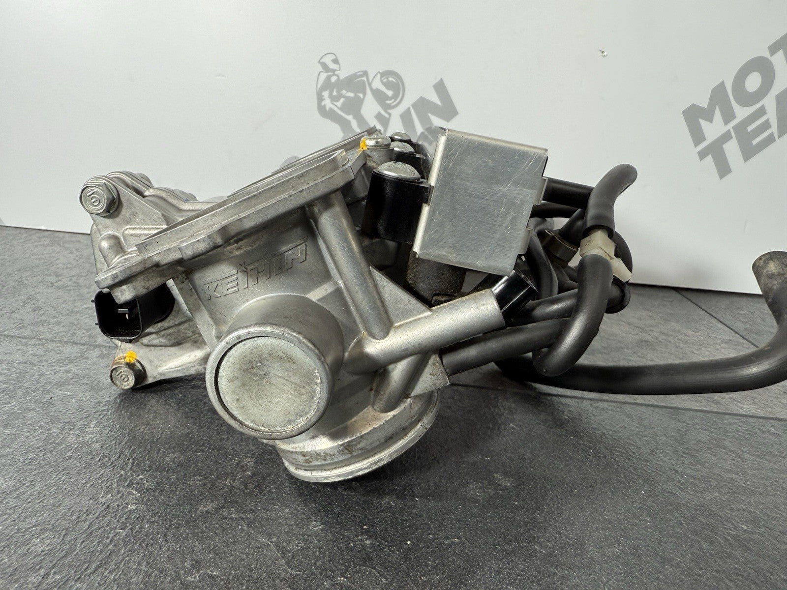 Triumph Street Triple 765 R 2017 Throttle Bodies 18498 Miles 2018-2021 RS OEM