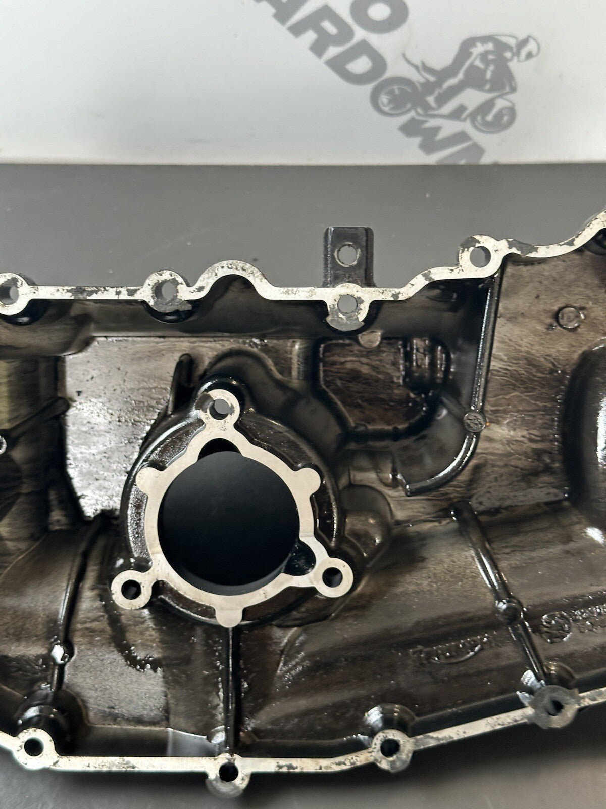 Triumph Speed Triple 1050 2011 - 2015 Oil Pan Sump Triumph Speed Triple Sump OEM