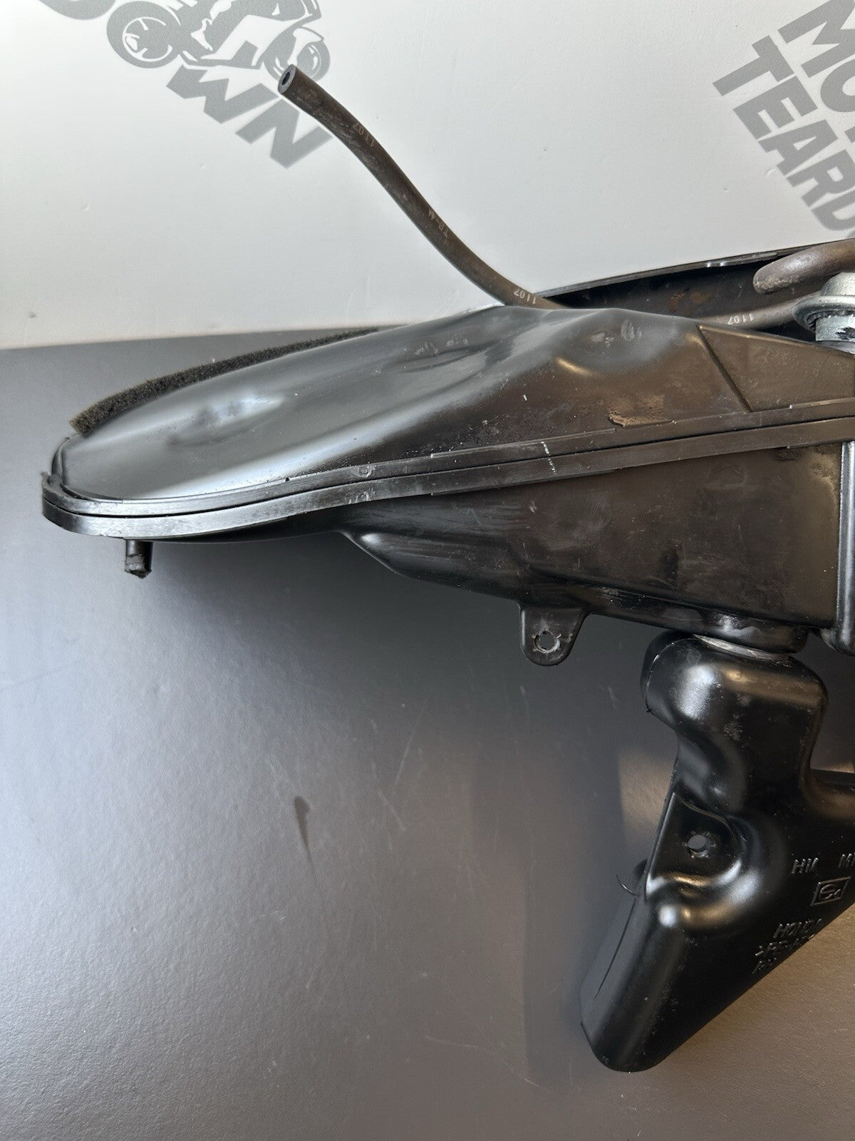 HONDA CBR 1000RR AIR DUCT - Right 2008 - 2011 Right Air Duct 64330-MFL-0000