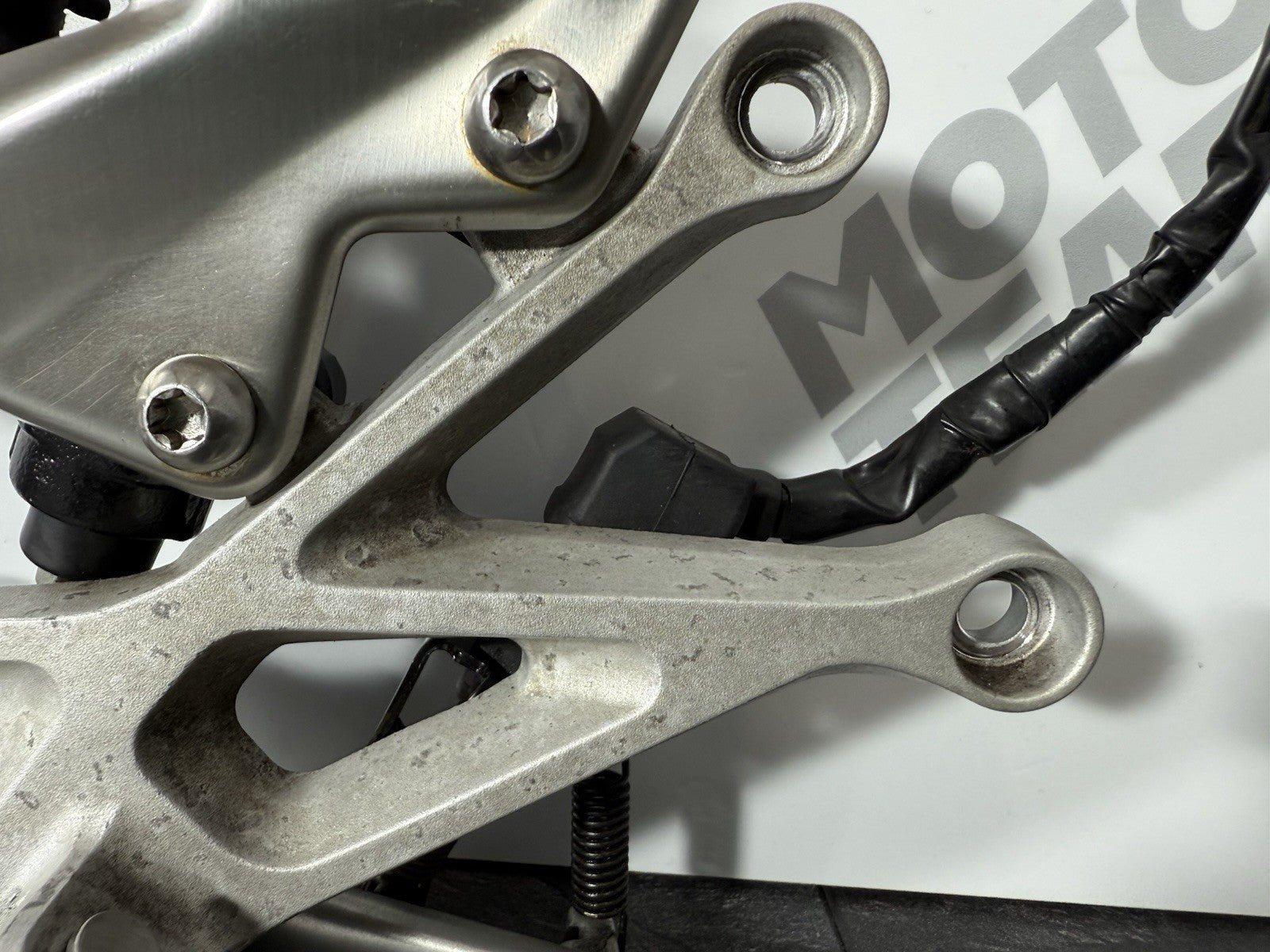 fd851cb1-8ff4-4a43-9a46-de67756681b0