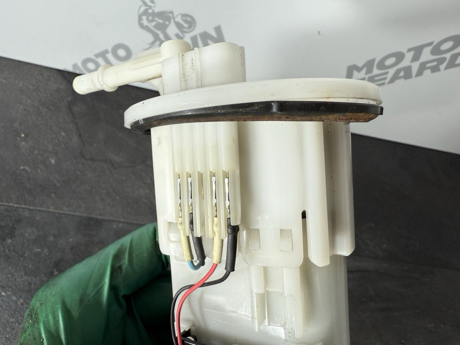 6374af7a-54d8-4a9a-80d5-e0aecd7960d3