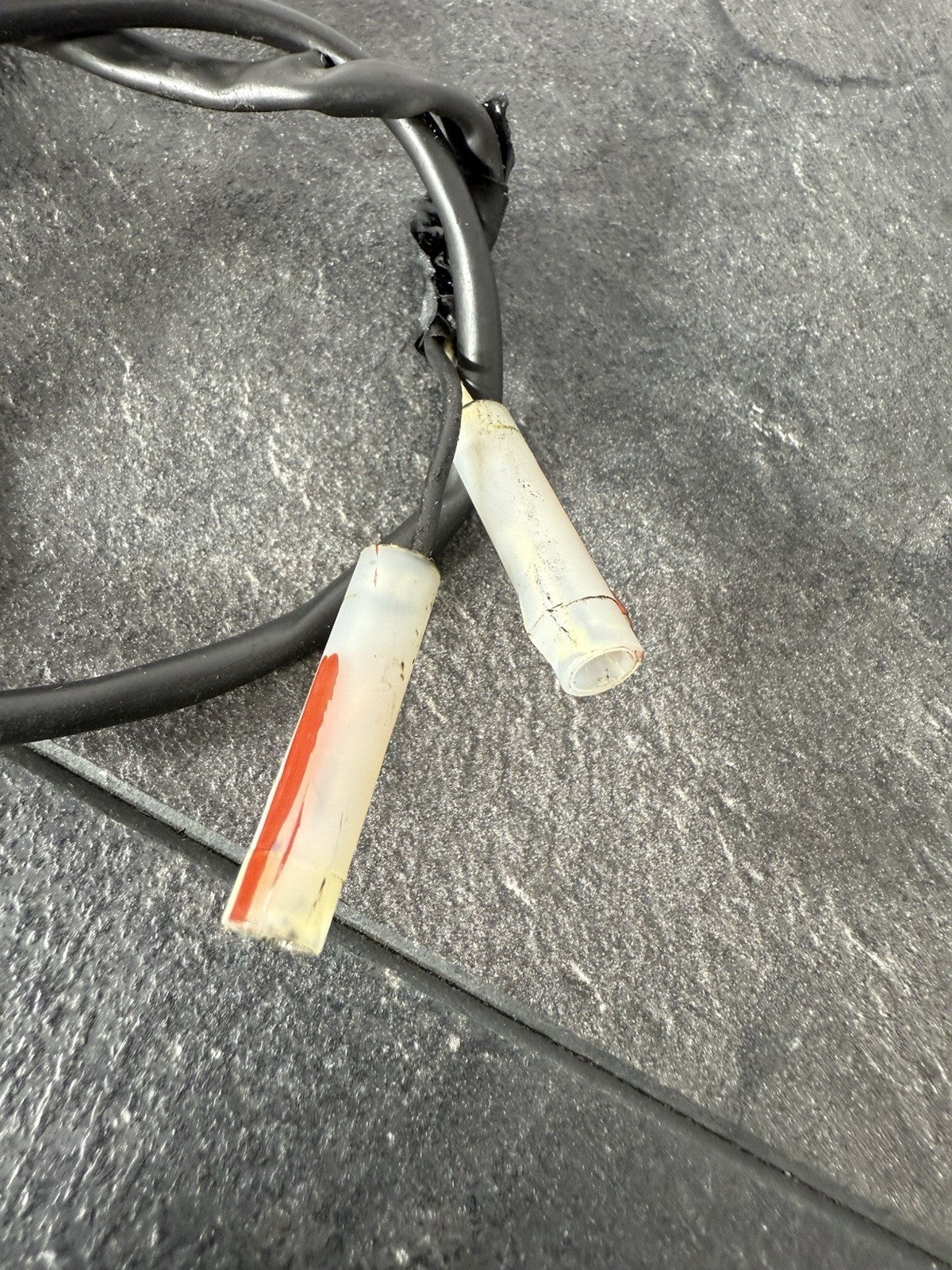 8ae6d8c7-d081-4ef5-9f4b-e405a89399ec