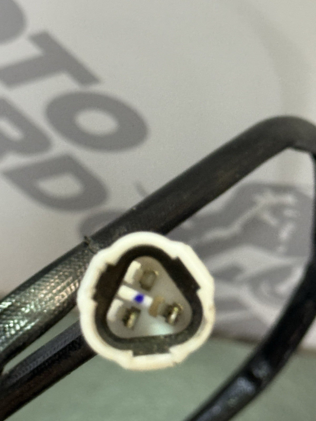 9bfb319e-243b-4c09-9ad6-26280022f5f4