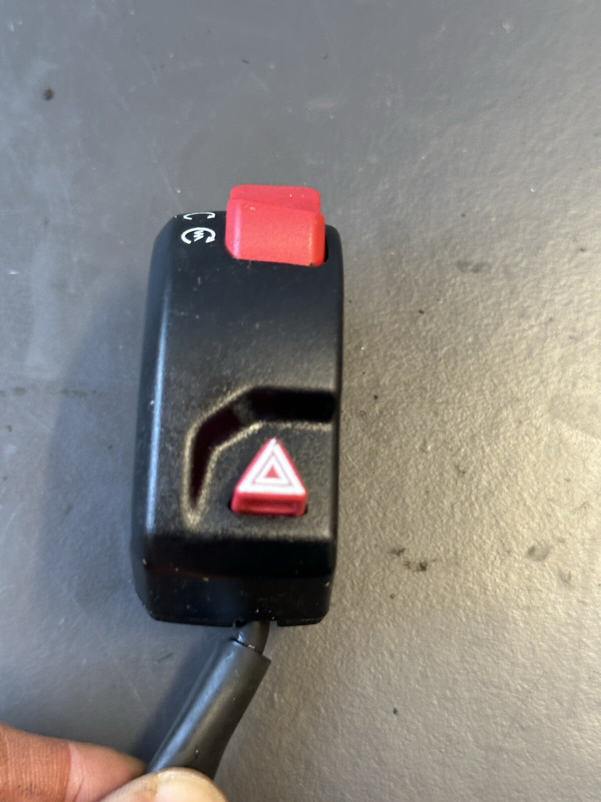 Triumph Street Triple 765S Right Switch Gear RHS RIGHT Switch 2017-2019 T2048632