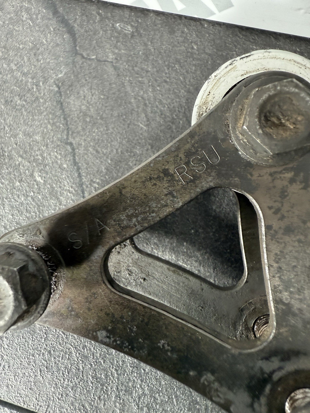 32e39f5c-1281-4251-9502-bbe2712921f0