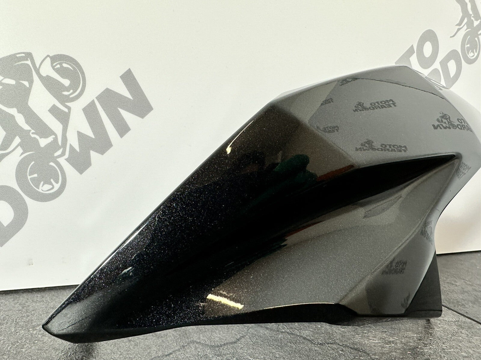 Kawasaki Z800 2016 Left Side Headlight Fairing Panel 12691 Miles 2013-2018 OEM