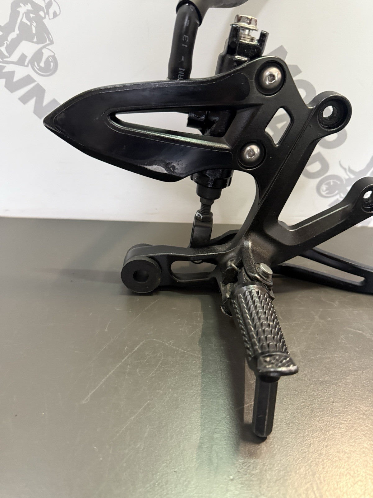 01a24fa6-77b9-444c-9468-8df119060952