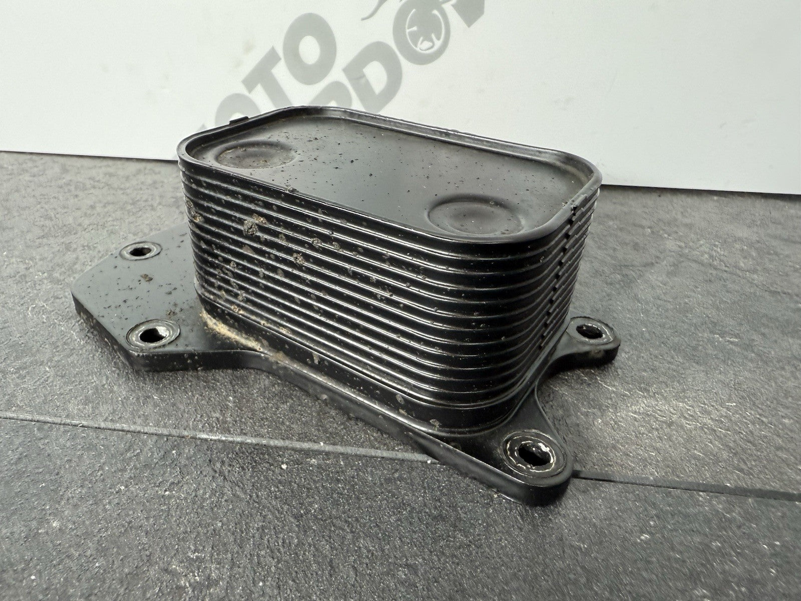 Triumph Street Triple 765 R 2017 Oil Cooler Engine Cooling 18498m 2018-2021 OEM