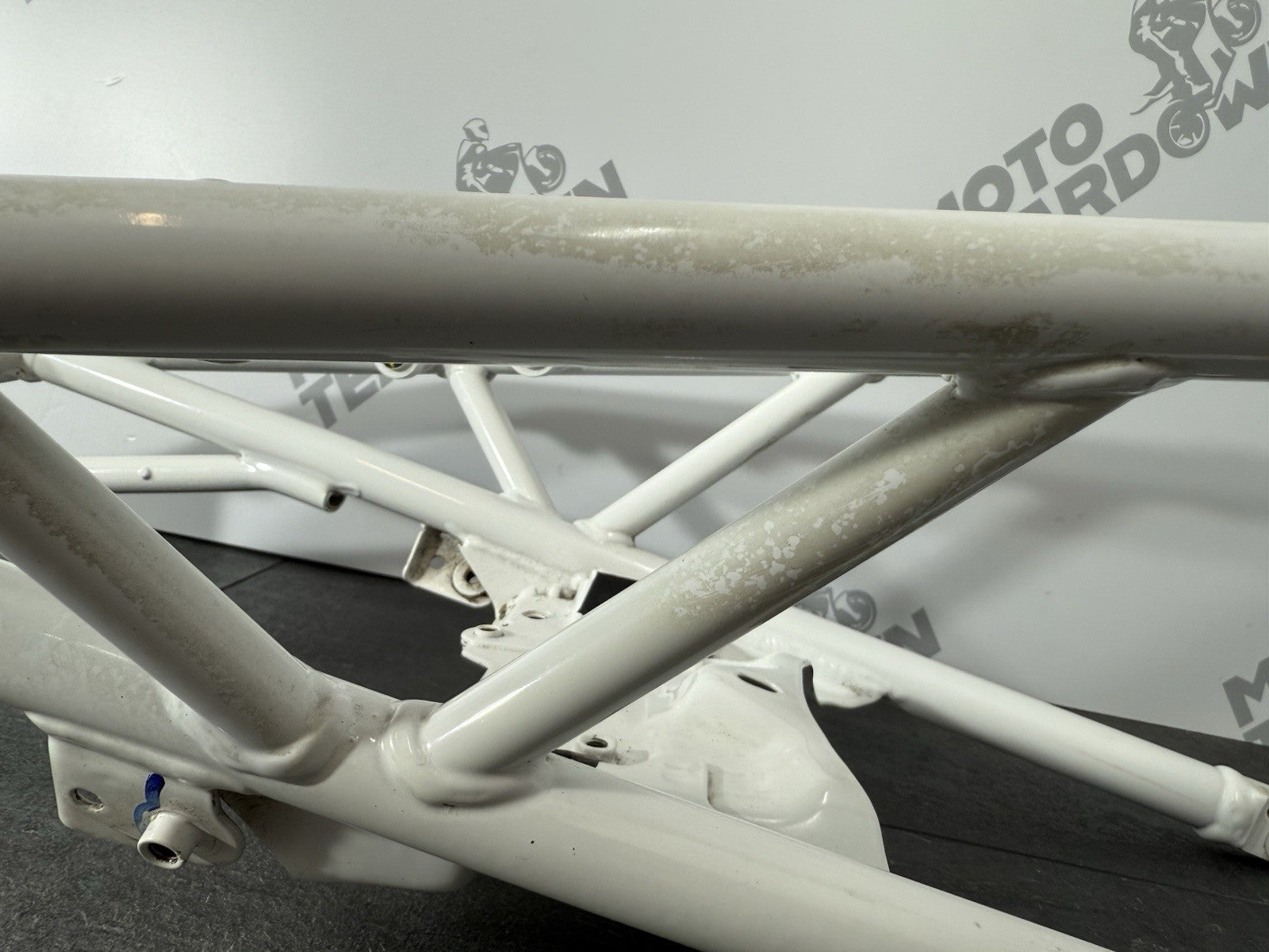 b5368937-1874-40d4-bc16-412011d2b04d