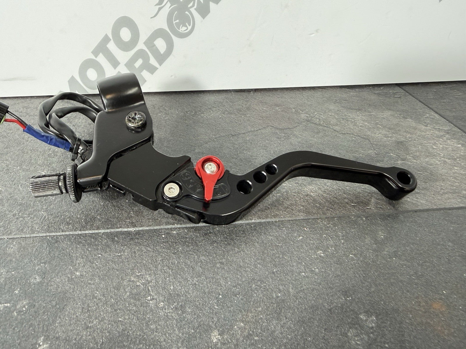 6a563c69-74c1-4588-8a01-ddd2d46d3959