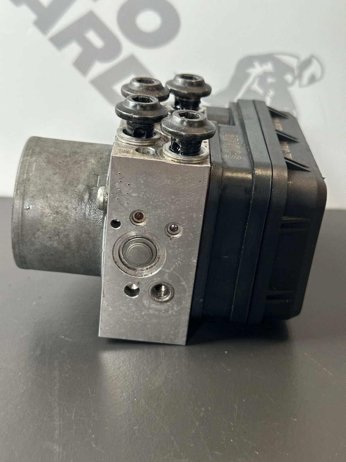 Yamaha MT07 ABS Pump 2014-2017 Yamaha MT-07 ABS pump 2014-2017 OEM