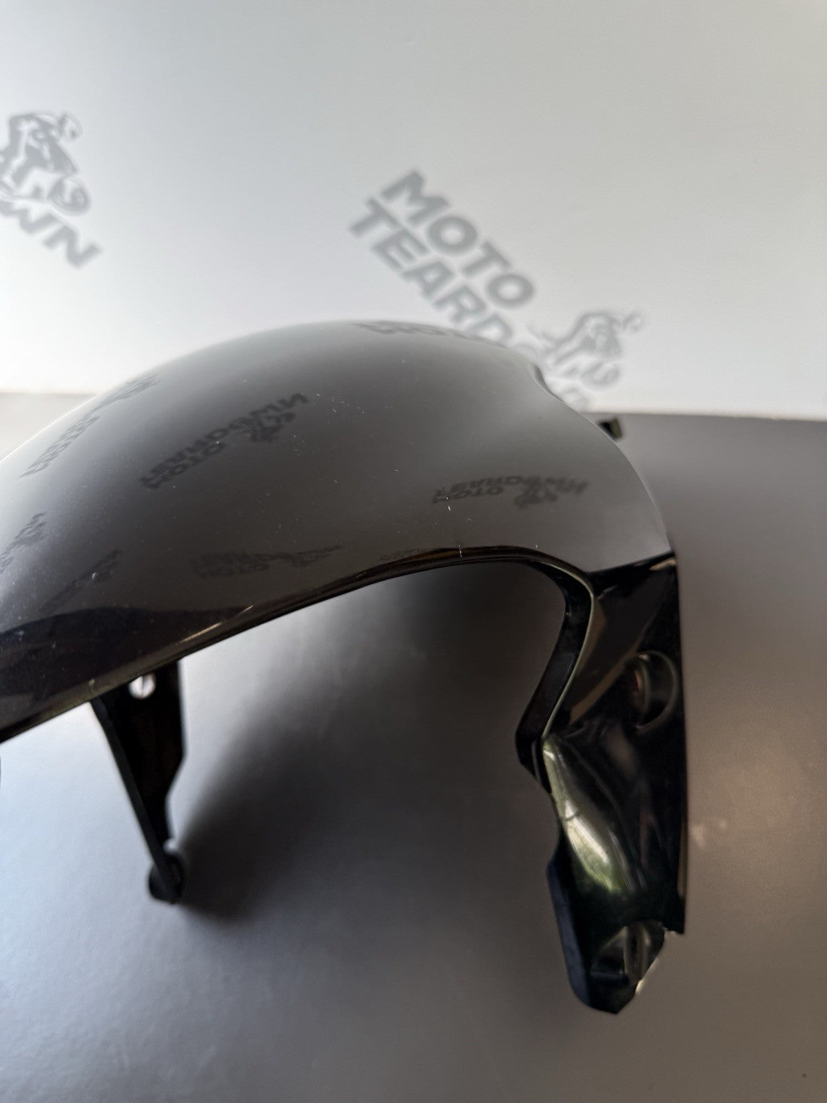 TRIUMPH STREET TRIPLE 675R FRONT MUDGUARD FENDER GLOSS BLACK *SEE DESCRIPTION*